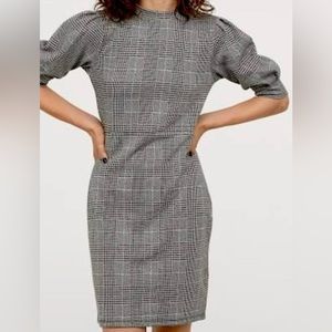 H&M  Plaid dress M Gray and Black